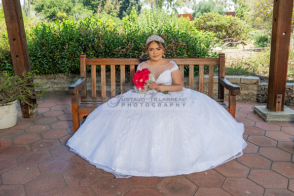 Alyssa and Kaitlynn sweet Sixteens photoshoot at Los Angeles County Arboretum in Arcadia Ca. photography, videography, Gustavo Villarreal, 323-633-8283, www.gvphotoandvideo.com