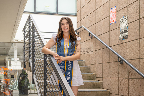 Lauren Berry graduation photos, portraits at UCSB Santa Barbara Ca. Gustavo Villarreal Photography, 323-633-8283