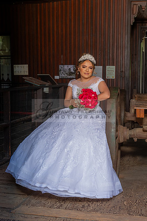Alyssa and Kaitlynn sweet Sixteens photoshoot at Los Angeles County Arboretum in Arcadia Ca. photography, videography, Gustavo Villarreal, 323-633-8283, www.gvphotoandvideo.com