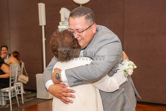 Suyin and Hugo wedding ceremony, reception at Luminarias Restaurant in Monterey Park Ca, photographer and videographer by Gustavo Villarreal 323-633-8283, #gvphotoandvideo