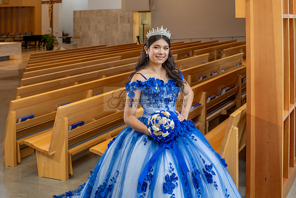 Violeta Noemi quinceanera celebration, photographer , videographer in Hacienda Heights Ca, Montebello Ca, Gustavo Villarreal Photography, 323-633-8283, www.gvphotoandvideo.com