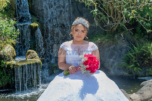 Alyssa and Kaitlynn sweet Sixteens photoshoot at Los Angeles County Arboretum in Arcadia Ca. photography, videography, Gustavo Villarreal, 323-633-8283, www.gvphotoandvideo.com