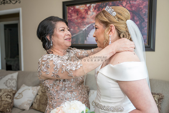 Suyin and Hugo wedding ceremony, reception at Luminarias Restaurant in Monterey Park Ca, photographer and videographer by Gustavo Villarreal 323-633-8283, #gvphotoandvideo