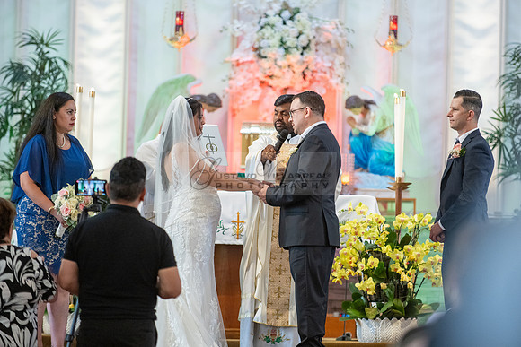Jeanette and Juan wedding reception at doubletree hotel in Norwalk Ca. Wedding photography, videography, 323-633-8283, www.gvphotoandvideo.com