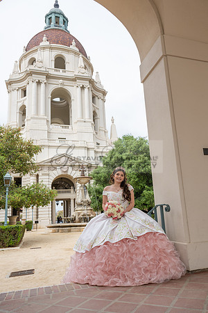 Natalie Gutierrez quinceañera photoshoot at the beautiful and historic place in Pasadena Ca. wedding and sweet 16th Photographer Gustavo Villarreal, 323-633-8283