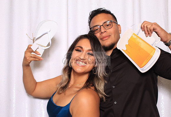 Stephanie and Albert wedding celebration, photo booth in Redondo Beach Ca, Gustavo Villarreal Photography, 323-633-8283, www.gvphotoandvideo.com
