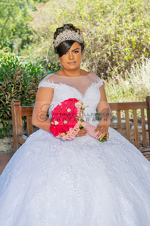 Alyssa and Kaitlynn sweet Sixteens photoshoot at Los Angeles County Arboretum in Arcadia Ca. photography, videography, Gustavo Villarreal, 323-633-8283, www.gvphotoandvideo.com