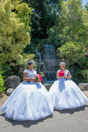 Alyssa and Kaitlynn sweet Sixteens photoshoot at Los Angeles County Arboretum in Arcadia Ca. photography, videography, Gustavo Villarreal, 323-633-8283, www.gvphotoandvideo.com