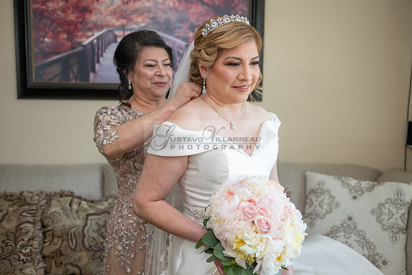 Suyin and Hugo wedding ceremony, reception at Luminarias Restaurant in Monterey Park Ca, photographer and videographer by Gustavo Villarreal 323-633-8283, #gvphotoandvideo