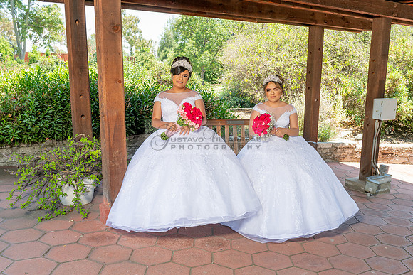 Alyssa and Kaitlynn sweet Sixteens photoshoot at Los Angeles County Arboretum in Arcadia Ca. photography, videography, Gustavo Villarreal, 323-633-8283, www.gvphotoandvideo.com
