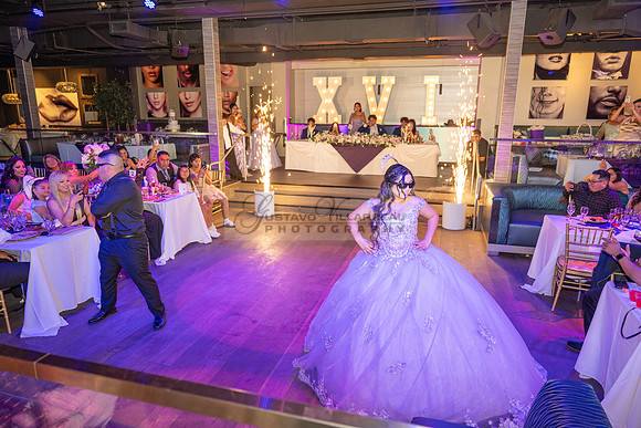 Leah Torres quinceanera celebration, reception, photography, videography, reception, Quiet Cannon Banquet Hall in the city of Montebello Ca, Gustavo Villarreal photographer, 323-633-8283, www.gvphotoa