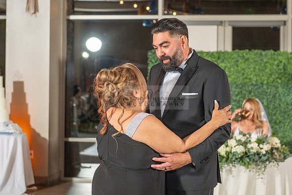 Alberto y Lourdes wedding celebration, photographer, videographer at Rio Hondo country Club in Downey Ca. Gustavo Villarreal photography, 323-633-8283, www.gvphotoandvideo.com