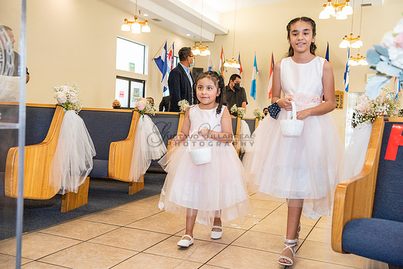 Liliana and Isaac wedding celebration at Noor Restaurant Event Center in Pasadena Ca, Pasadena City hall, photographer Gustavo Villarreal 323-633-8283