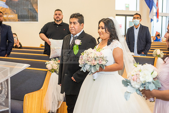 Liliana and Isaac wedding celebration at Noor Restaurant Event Center in Pasadena Ca, Pasadena City hall, photographer Gustavo Villarreal 323-633-8283