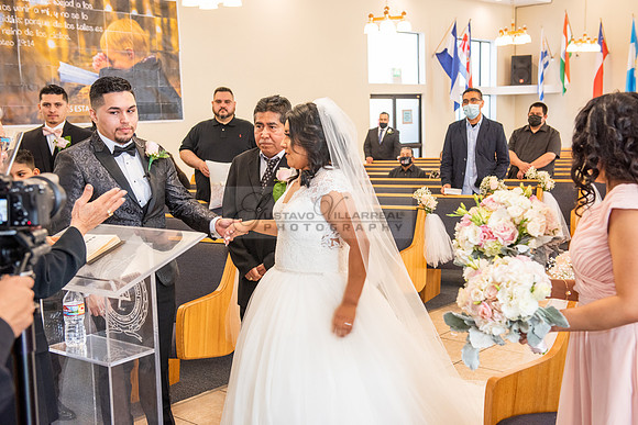 Liliana and Isaac wedding celebration at Noor Restaurant Event Center in Pasadena Ca, Pasadena City hall, photographer Gustavo Villarreal 323-633-8283