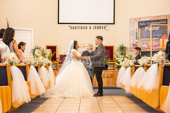Liliana and Isaac wedding celebration at Noor Restaurant Event Center in Pasadena Ca, Pasadena City hall, photographer Gustavo Villarreal 323-633-8283