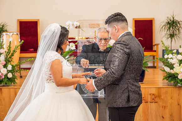 Liliana and Isaac wedding celebration at Noor Restaurant Event Center in Pasadena Ca, Pasadena City hall, photographer Gustavo Villarreal 323-633-8283