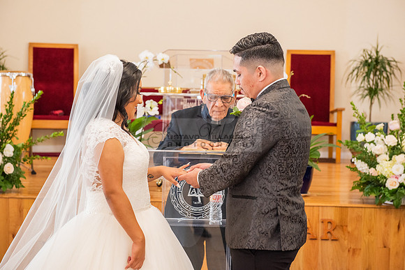 Liliana and Isaac wedding celebration at Noor Restaurant Event Center in Pasadena Ca, Pasadena City hall, photographer Gustavo Villarreal 323-633-8283