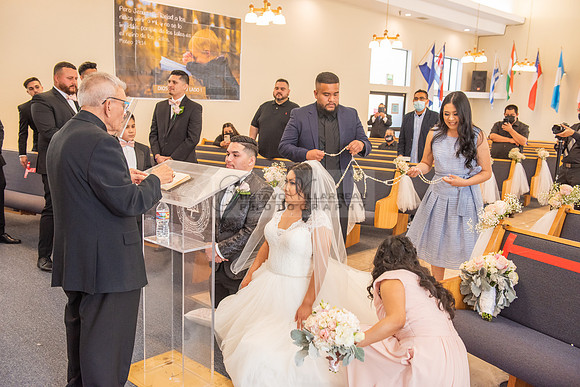 Liliana and Isaac wedding celebration at Noor Restaurant Event Center in Pasadena Ca, Pasadena City hall, photographer Gustavo Villarreal 323-633-8283