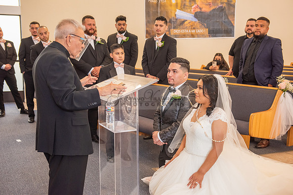 Liliana and Isaac wedding celebration at Noor Restaurant Event Center in Pasadena Ca, Pasadena City hall, photographer Gustavo Villarreal 323-633-8283