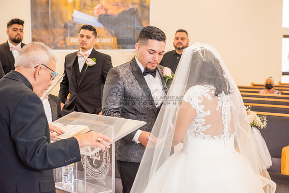 Liliana and Isaac wedding celebration at Noor Restaurant Event Center in Pasadena Ca, Pasadena City hall, photographer Gustavo Villarreal 323-633-8283