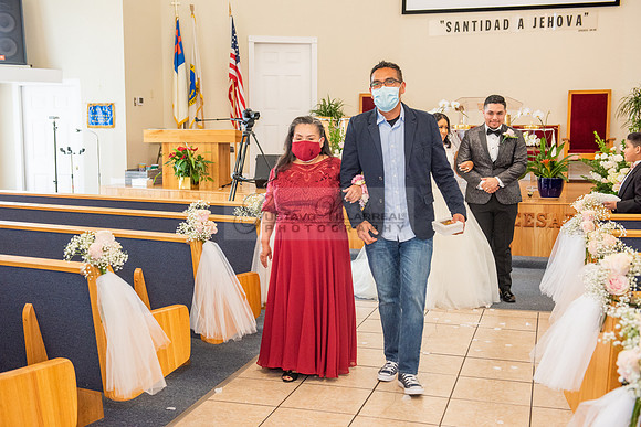 Liliana and Isaac wedding celebration at Noor Restaurant Event Center in Pasadena Ca, Pasadena City hall, photographer Gustavo Villarreal 323-633-8283