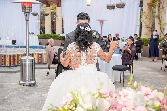 Liliana and Isaac wedding celebration at Noor Restaurant Event Center in Pasadena Ca, Pasadena City hall, photographer Gustavo Villarreal 323-633-8283