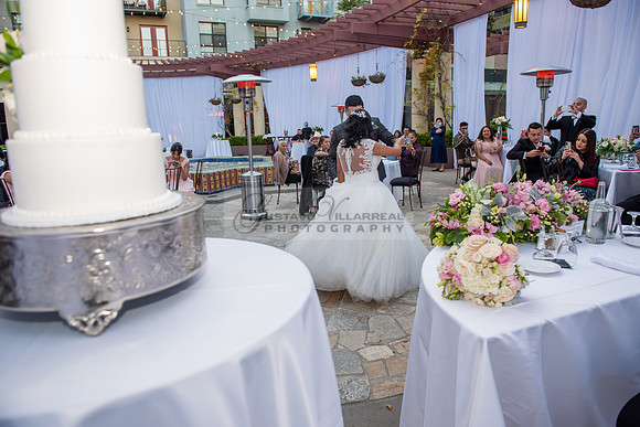 Liliana and Isaac wedding celebration at Noor Restaurant Event Center in Pasadena Ca, Pasadena City hall, photographer Gustavo Villarreal 323-633-8283