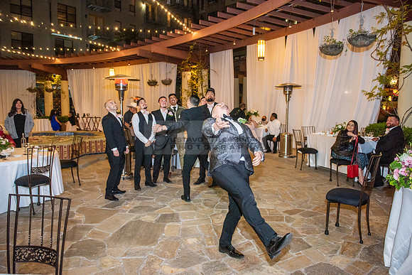 Liliana and Isaac wedding celebration at Noor Restaurant Event Center in Pasadena Ca, Pasadena City hall, photographer Gustavo Villarreal 323-633-8283