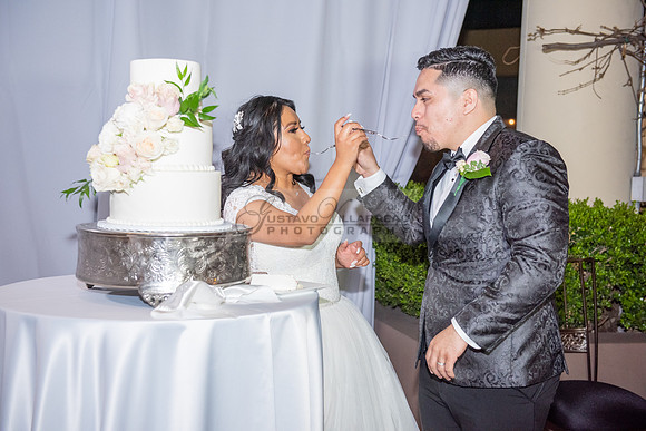 Liliana and Isaac wedding celebration at Noor Restaurant Event Center in Pasadena Ca, Pasadena City hall, photographer Gustavo Villarreal 323-633-8283