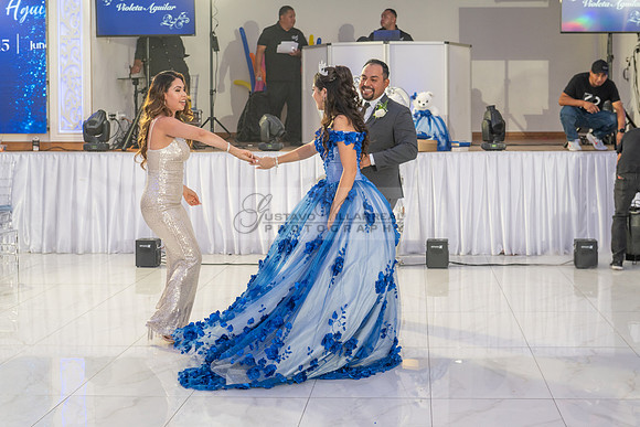 Violeta Noemi quinceanera celebration, photographer , videographer in Hacienda Heights Ca, Montebello Ca, Gustavo Villarreal Photography, 323-633-8283, www.gvphotoandvideo.com