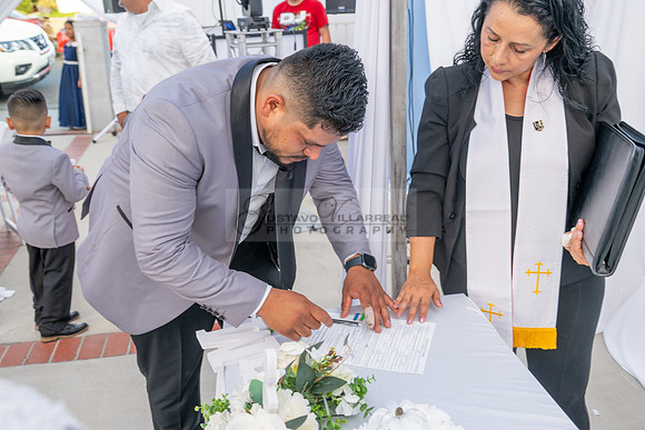 Omar and Griselda-wedding-photography-videography-at-wilderness-park-in-Downey-whittier-Ca-Gustavo-villarreal-photography-323-633-8283