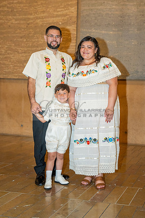 Baptism photographer, videographer at Cathedral of our Lady of Angeles in Los Angeles Ca. Gustavo Villarreal Photography, 323-633-8283, www.gvphotoandvideo.com