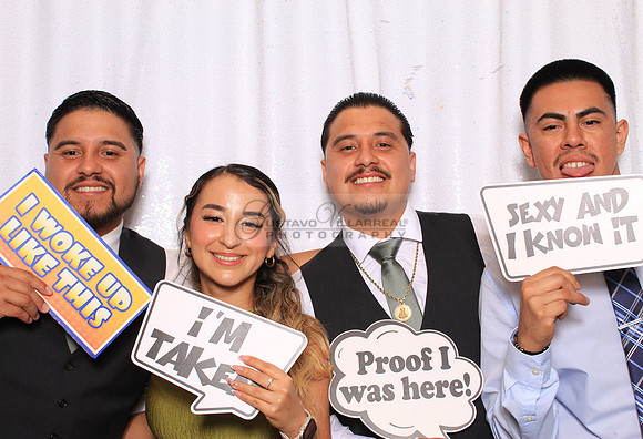 Stephanie and Albert wedding celebration, photo booth in Redondo Beach Ca, Gustavo Villarreal Photography, 323-633-8283, www.gvphotoandvideo.com