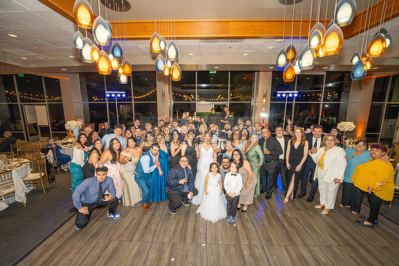 Alberto y Lourdes wedding celebration, photographer, videographer at Rio Hondo country Club in Downey Ca. Gustavo Villarreal photography, 323-633-8283, www.gvphotoandvideo.com