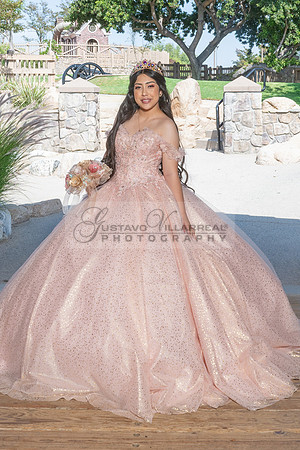 Grace Navarrete quinceanera photography, videography session at Heritage Park in Cerritos Ca, Gustavo Villarreal Photography, 323-633-8283, www.gvphotoandvideo.com