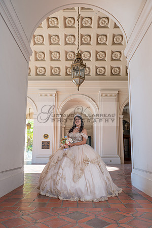 Siane-quinceanera-photo-shoot-at-pasadena-city-hall-pasadena-ca-photographer-videographer-gustavo-villarreal-323-633-8283