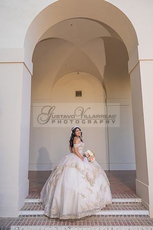 Siane-quinceanera-photo-shoot-at-pasadena-city-hall-pasadena-ca-photographer-videographer-gustavo-villarreal-323-633-8283