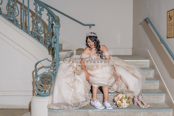 Siane-quinceanera-photo-shoot-at-pasadena-city-hall-pasadena-ca-photographer-videographer-gustavo-villarreal-323-633-8283