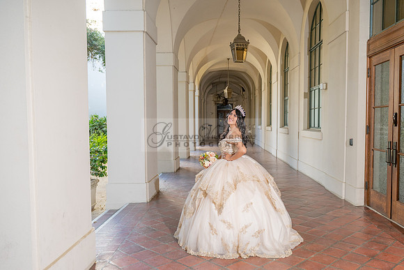 Siane-quinceanera-photo-shoot-at-pasadena-city-hall-pasadena-ca-photographer-videographer-gustavo-villarreal-323-633-8283