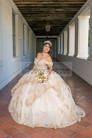 Siane-quinceanera-photo-shoot-at-pasadena-city-hall-pasadena-ca-photographer-videographer-gustavo-villarreal-323-633-8283