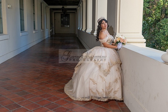 Siane-quinceanera-photo-shoot-at-pasadena-city-hall-pasadena-ca-photographer-videographer-gustavo-villarreal-323-633-8283
