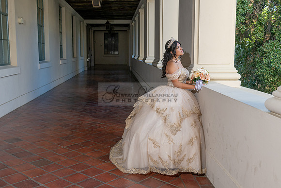Siane-quinceanera-photo-shoot-at-pasadena-city-hall-pasadena-ca-photographer-videographer-gustavo-villarreal-323-633-8283