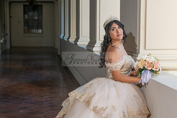 Siane-quinceanera-photo-shoot-at-pasadena-city-hall-pasadena-ca-photographer-videographer-gustavo-villarreal-323-633-8283