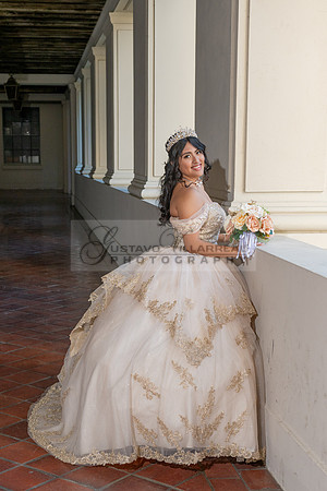 Siane-quinceanera-photo-shoot-at-pasadena-city-hall-pasadena-ca-photographer-videographer-gustavo-villarreal-323-633-8283