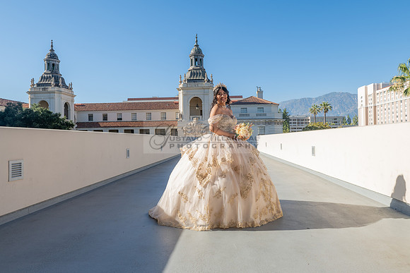 Siane-quinceanera-photo-shoot-at-pasadena-city-hall-pasadena-ca-photographer-videographer-gustavo-villarreal-323-633-8283