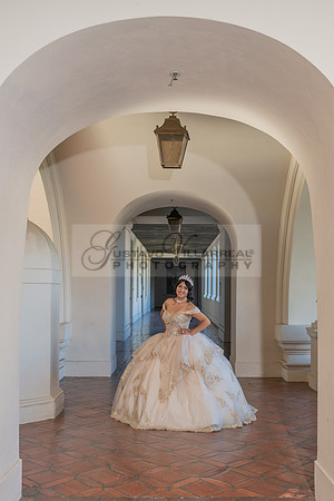Siane-quinceanera-photo-shoot-at-pasadena-city-hall-pasadena-ca-photographer-videographer-gustavo-villarreal-323-633-8283