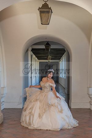 Siane-quinceanera-photo-shoot-at-pasadena-city-hall-pasadena-ca-photographer-videographer-gustavo-villarreal-323-633-8283