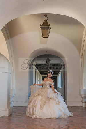 Siane-quinceanera-photo-shoot-at-pasadena-city-hall-pasadena-ca-photographer-videographer-gustavo-villarreal-323-633-8283