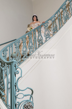 Siane-quinceanera-photo-shoot-at-pasadena-city-hall-pasadena-ca-photographer-videographer-gustavo-villarreal-323-633-8283
